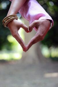 婚活で自信がないあなたへ、改善するための具体的なステップは？